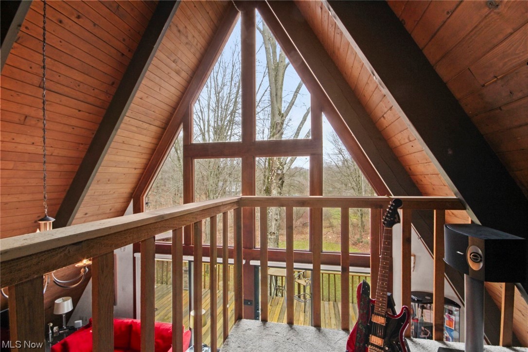 7550 South Raccoon Road Canfield, OH 44406 - Photo 15 of 32 Loft overlooking Greatroom