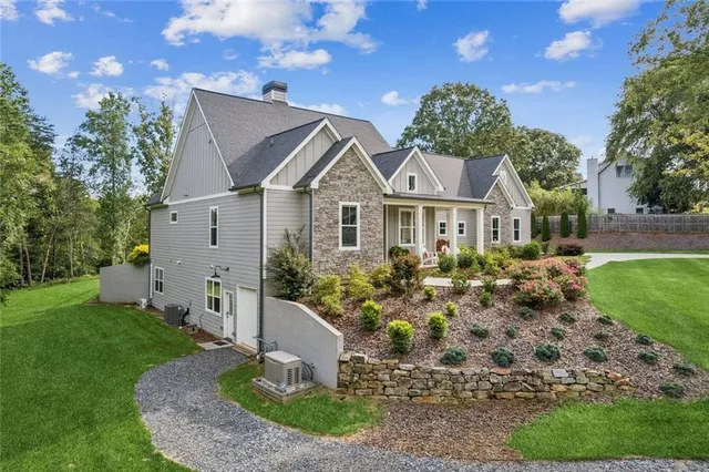 $899,000 | 238 Grand View Road, Dahlonega, GA 30533