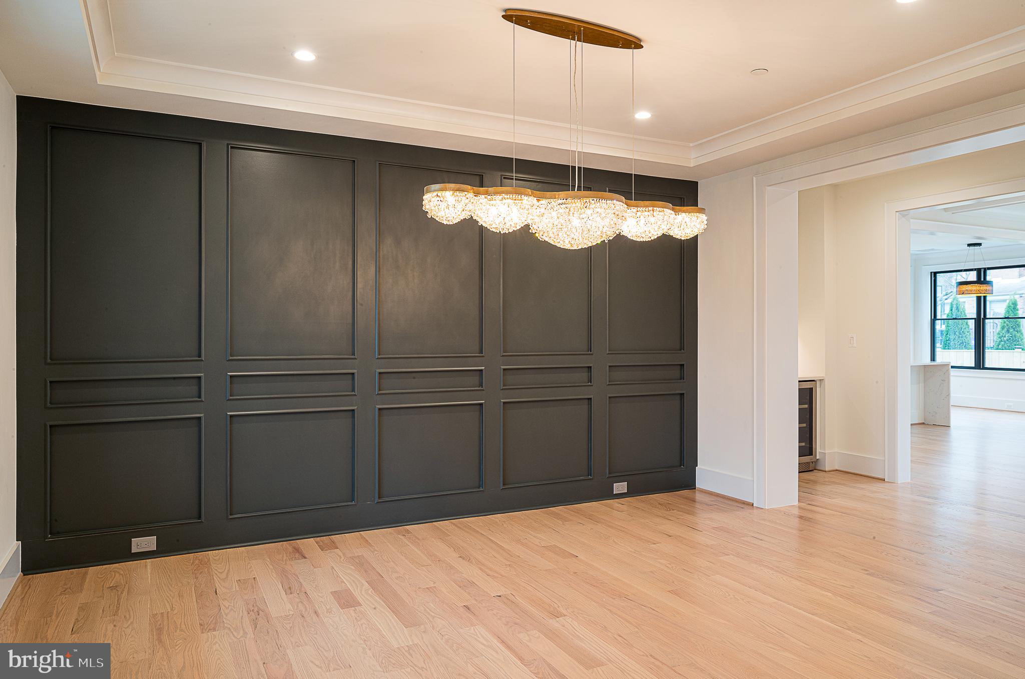 6205 Stoneham Road Bethesda, MD 20817 - Photo 3 of 13