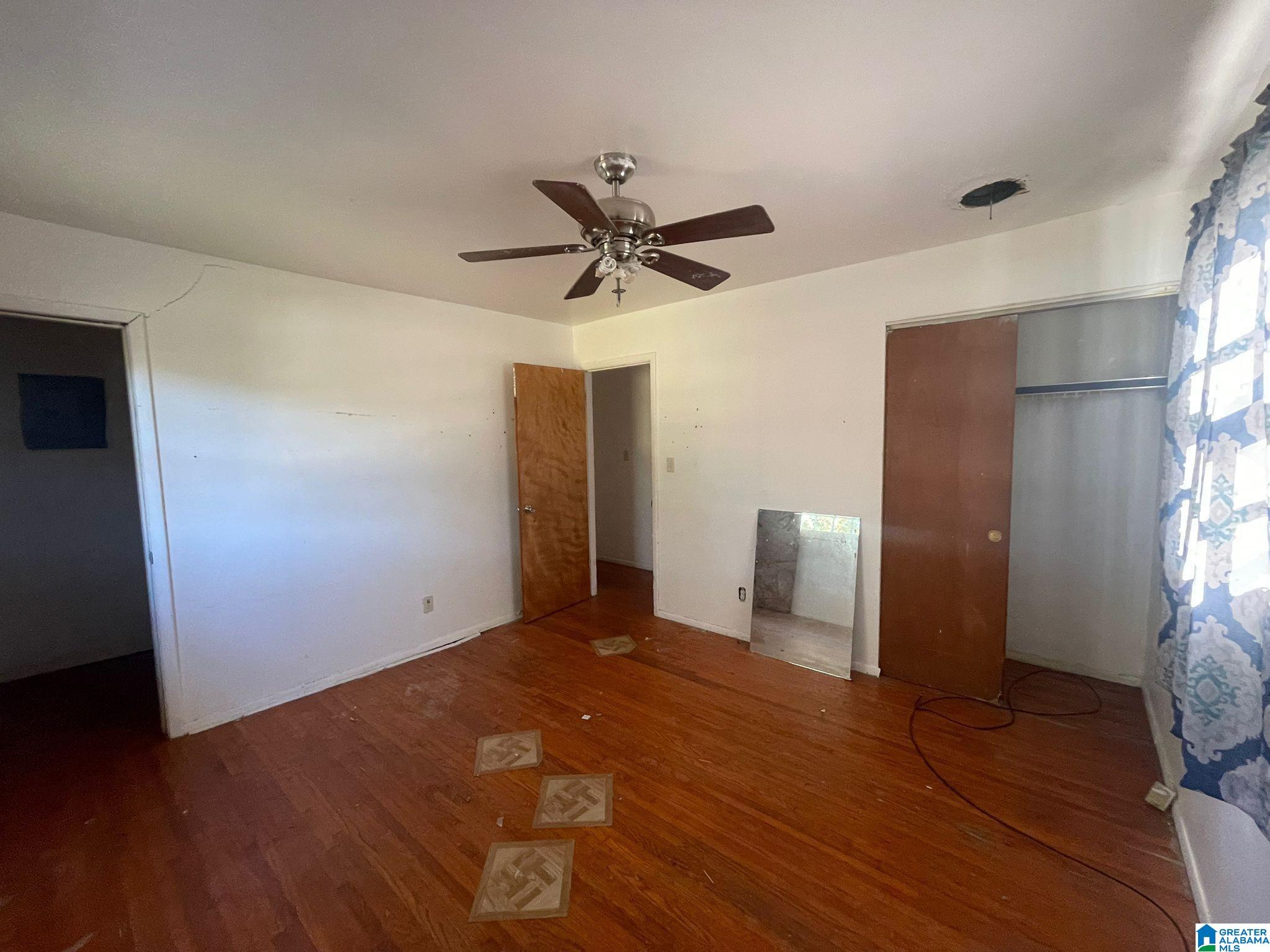 932 Airview Street Birmingham, AL 35221 - Photo 4 of 9