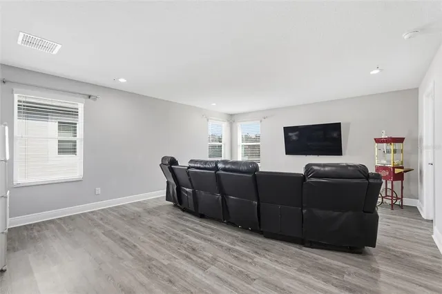 $995,000 | 11002 Sundrift Drive, Tampa, FL 33647