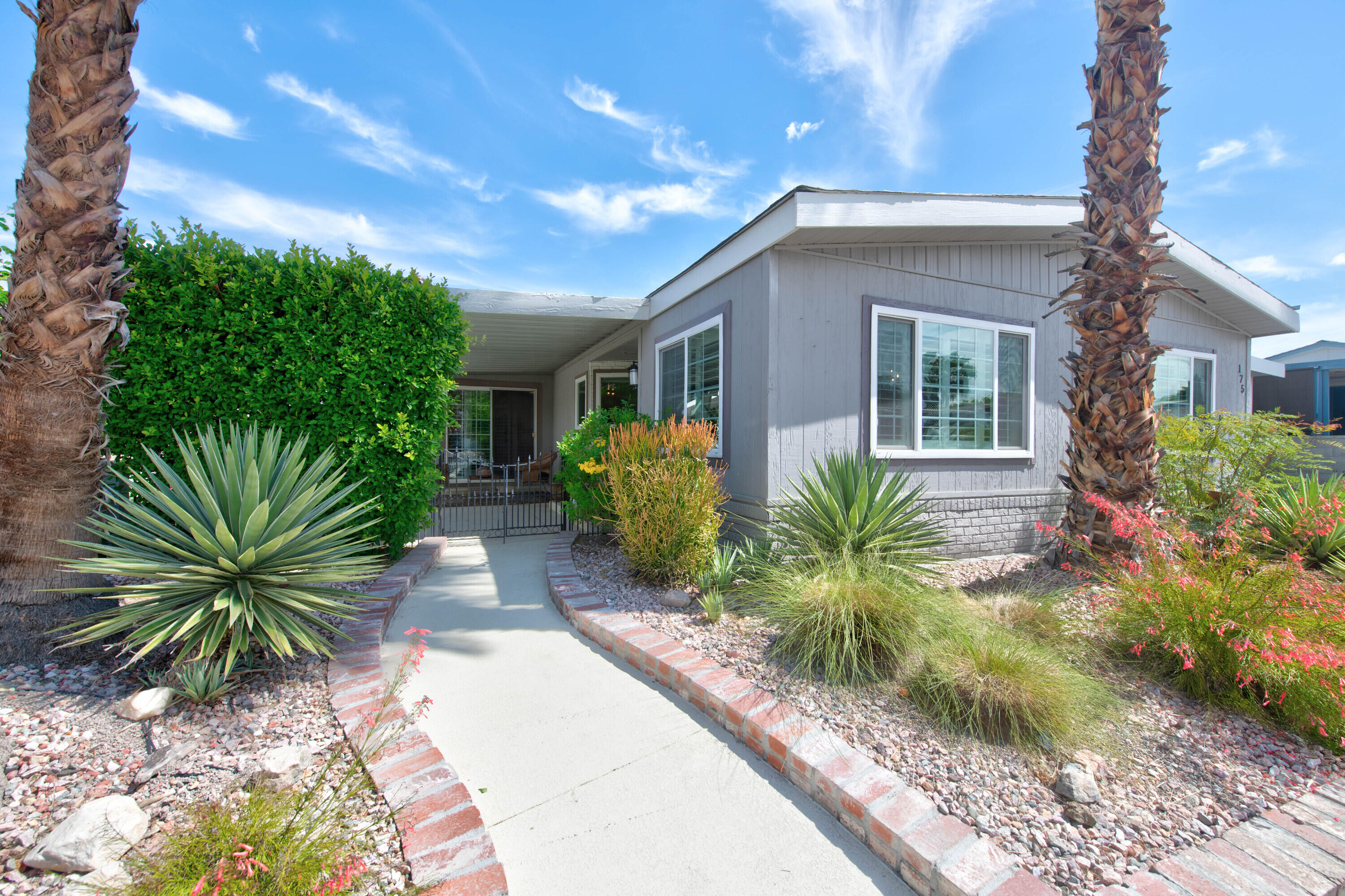 175 International Boulevard Rancho Mirage, CA 92270 - Photo 2 of 50 01_175_International_Blvd1_mls
