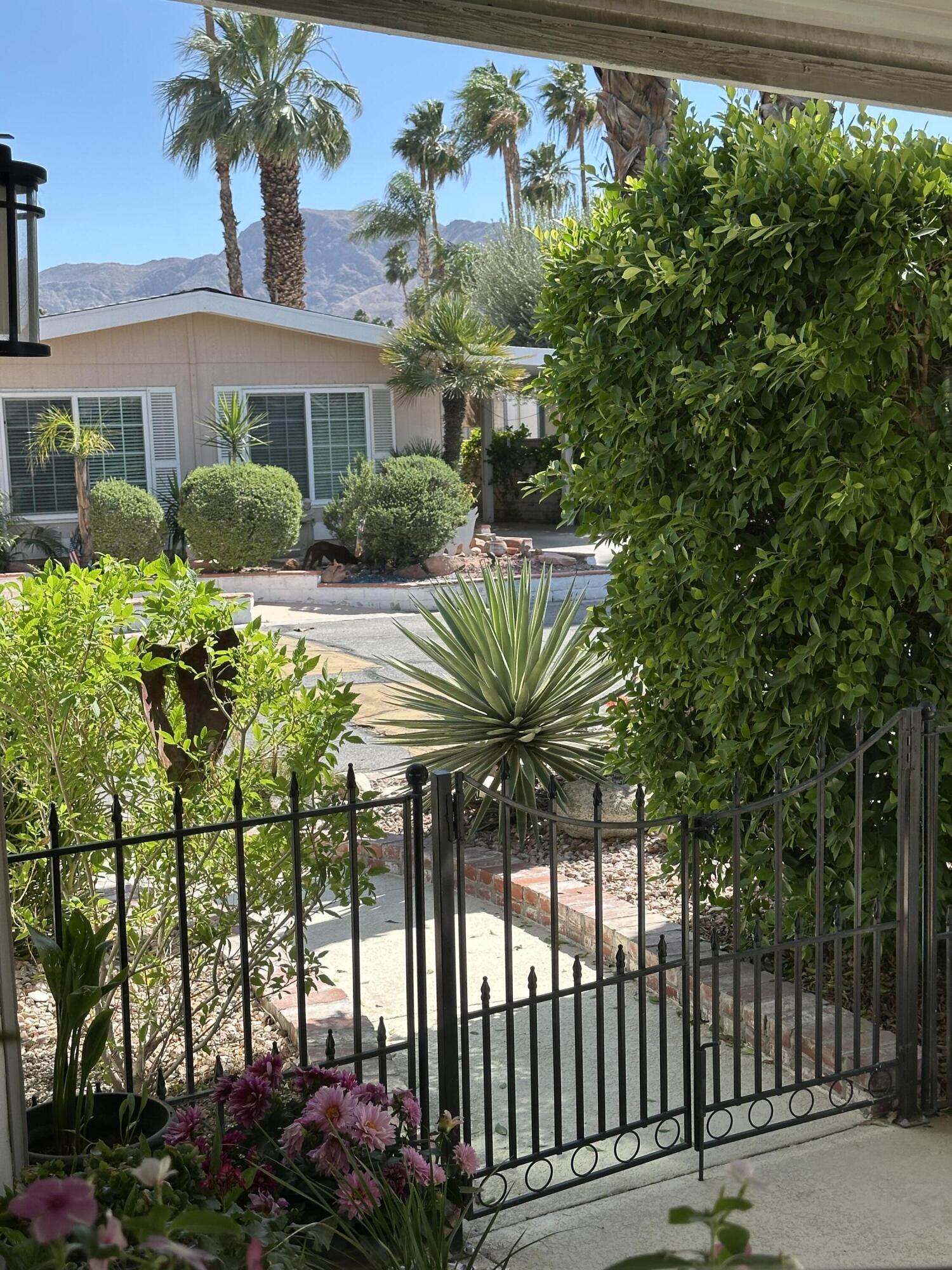 175 International Boulevard Rancho Mirage, CA 92270 - Photo 3 of 50 IMG_4160