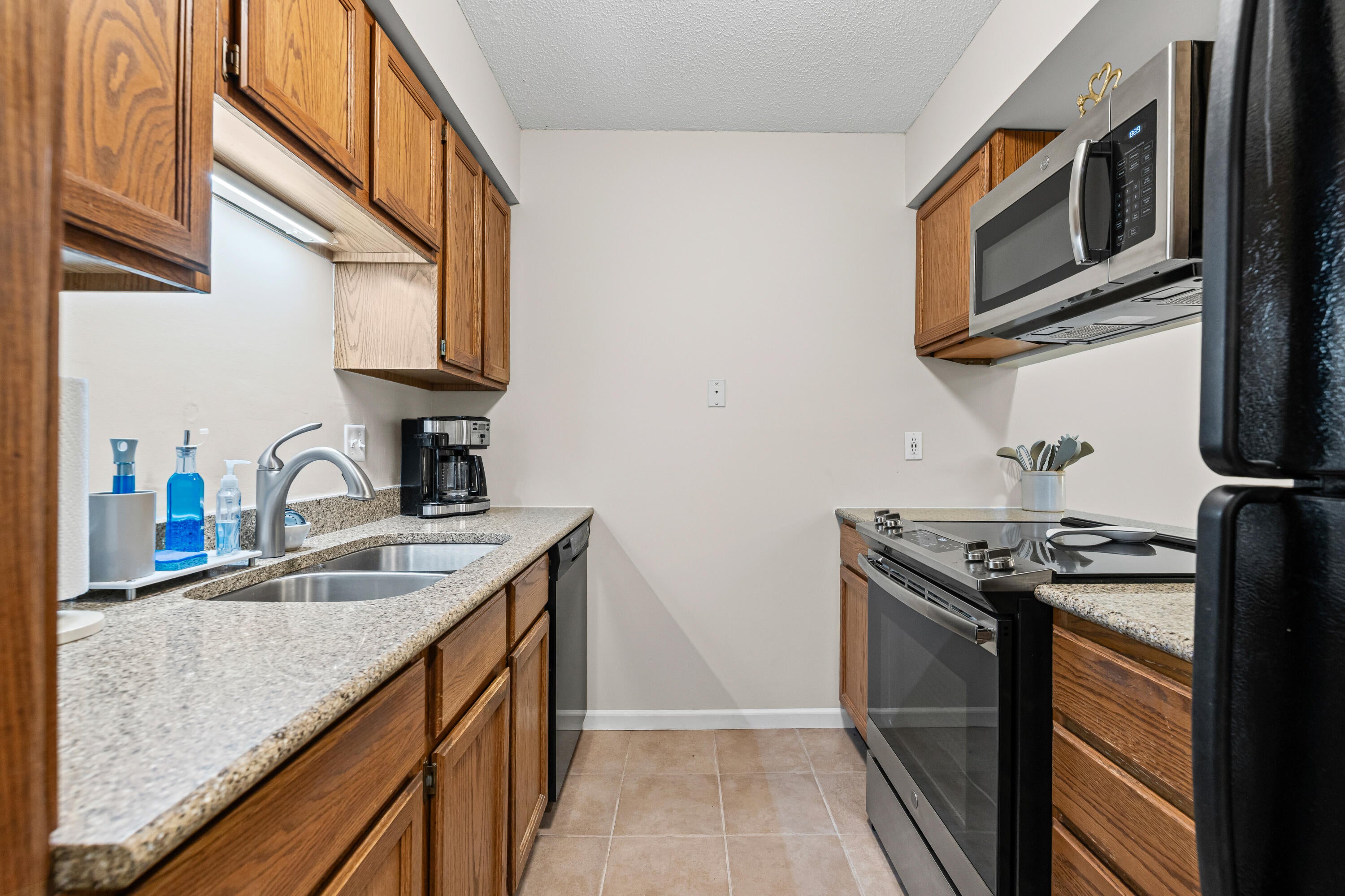 104 East Green Meadows Road Columbia, MO 65203 - Photo 5 of 30 Gallery Image 5