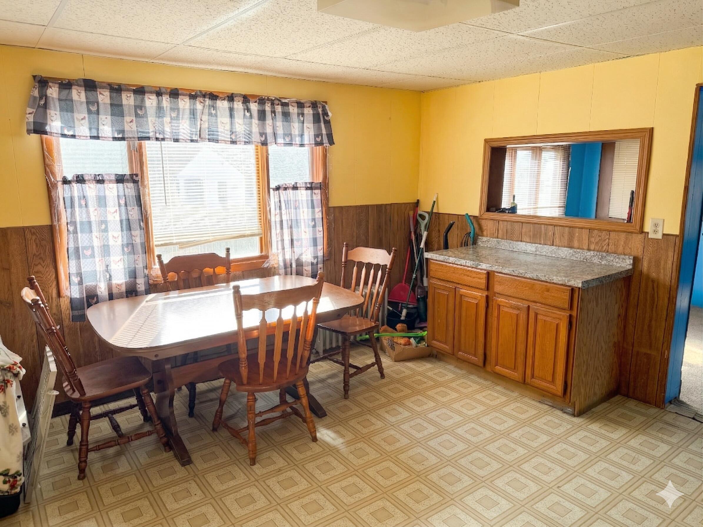 12 Edgemont Avenue Waterville, ME 04901 - Photo 12 of 37 3665