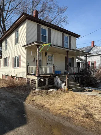 $185,000 | 12 Edgemont Avenue, Waterville, ME 04901