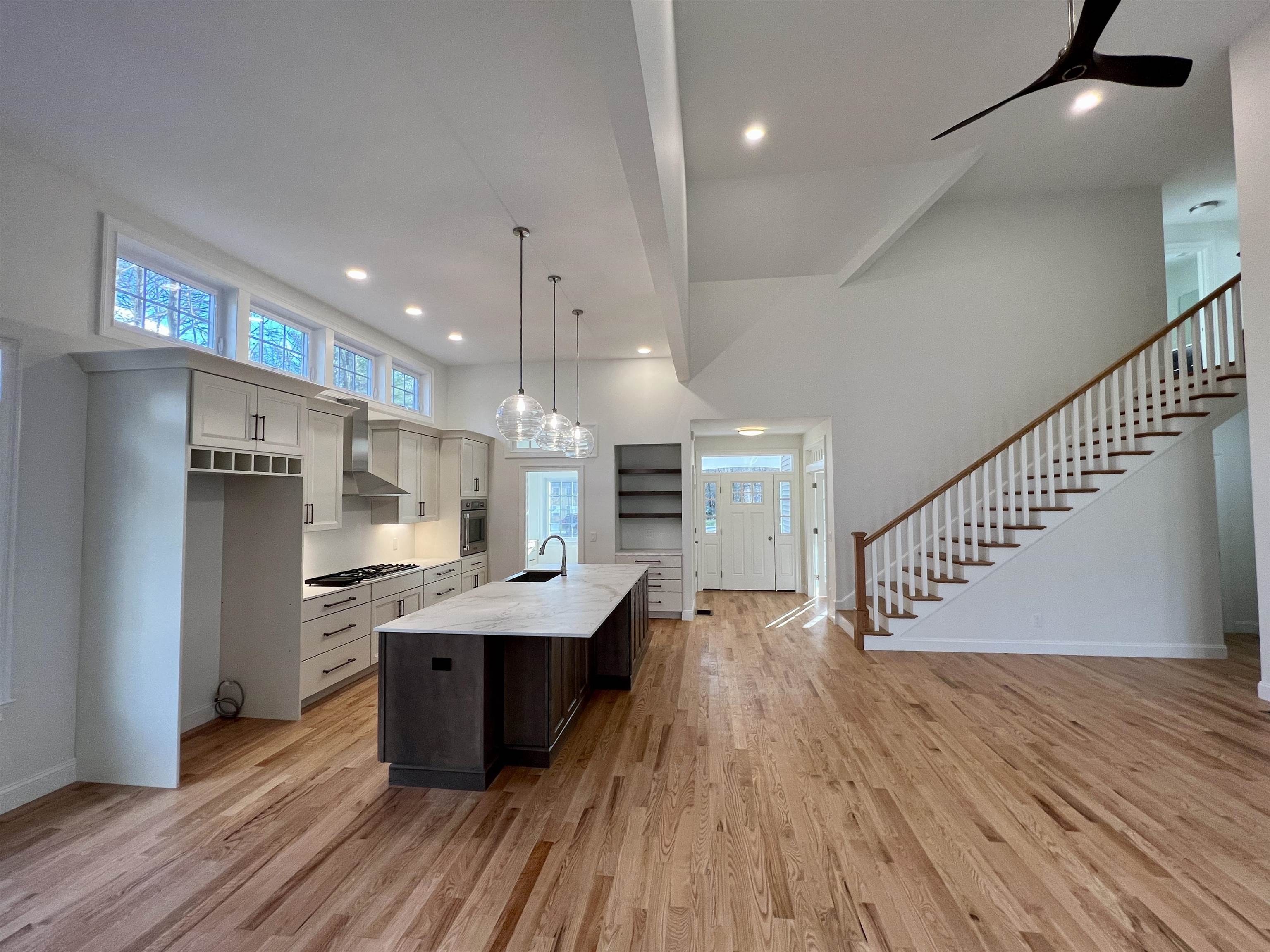 13 Cushing Road, Unit 3 Newmarket, NH 03857 - Photo 6 of 39 Gallery Image 6