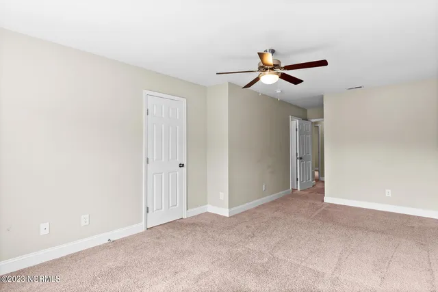 $1,675 | 202 North Stingray Lane, Holly Ridge, NC 28445