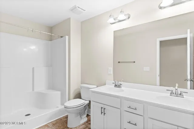 $1,675 | 202 North Stingray Lane, Holly Ridge, NC 28445