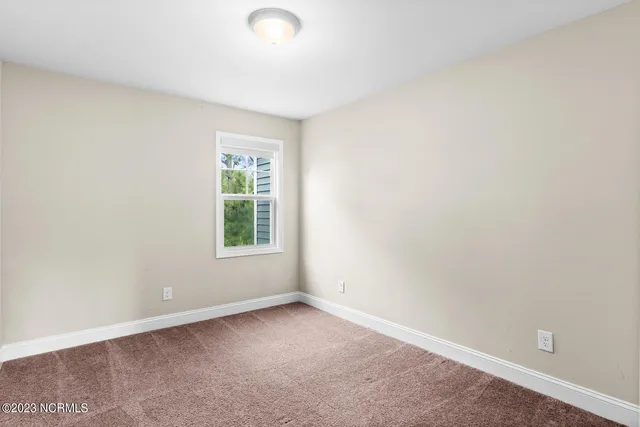 $1,675 | 202 North Stingray Lane, Holly Ridge, NC 28445