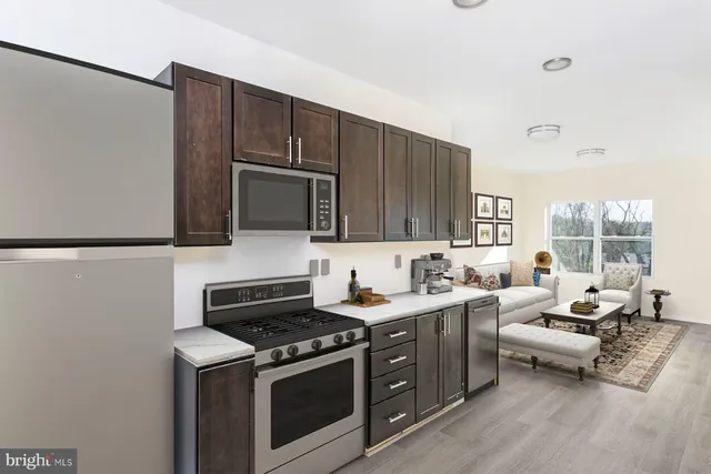 $1,875 | 4901 Hamilton Avenue, Unit B, Baltimore, MD 21206