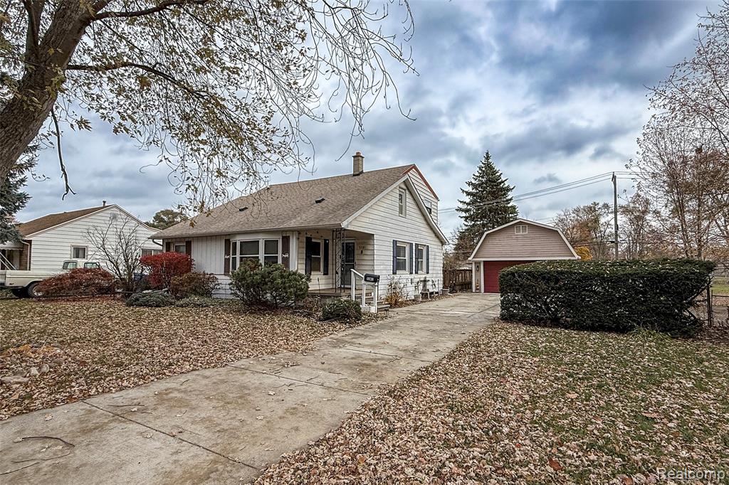 5381 Merrick Street Dearborn Heights, MI 48125 - Photo 6 of 45