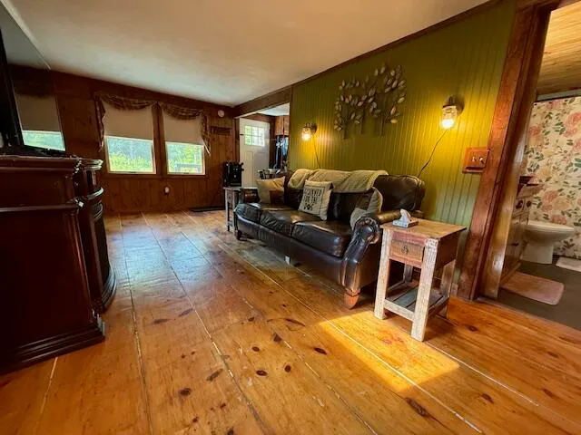 $160,000 | 910 Mutton Lane, Clinton, ME 04927