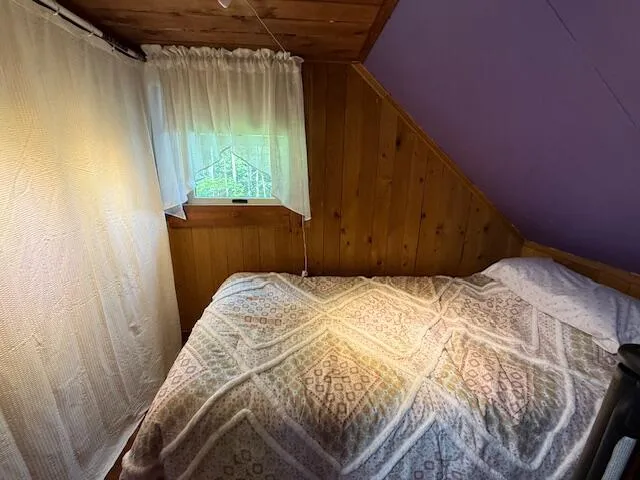 $160,000 | 910 Mutton Lane, Clinton, ME 04927