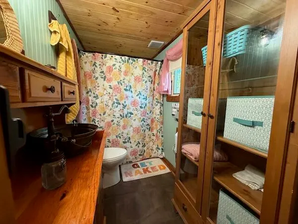 $149,900 | 910 Mutton Lane, Clinton, ME 04927