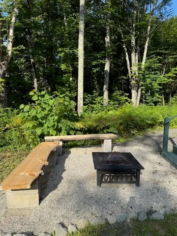 $160,000 | 910 Mutton Lane, Clinton, ME 04927