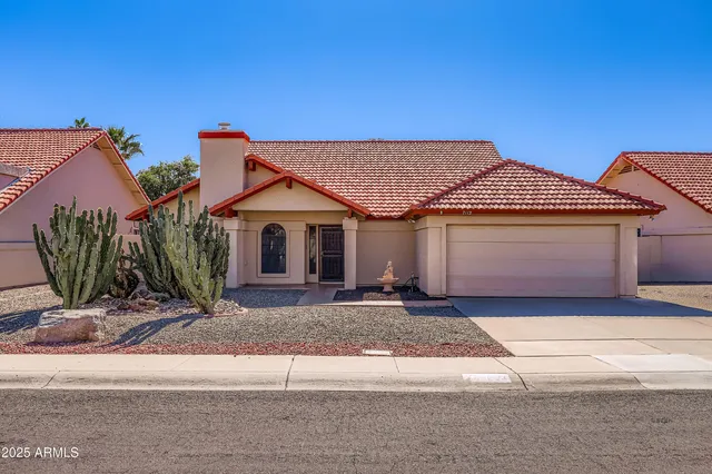 $485,000 | 7113 West Julie Drive, Glendale, AZ 85308