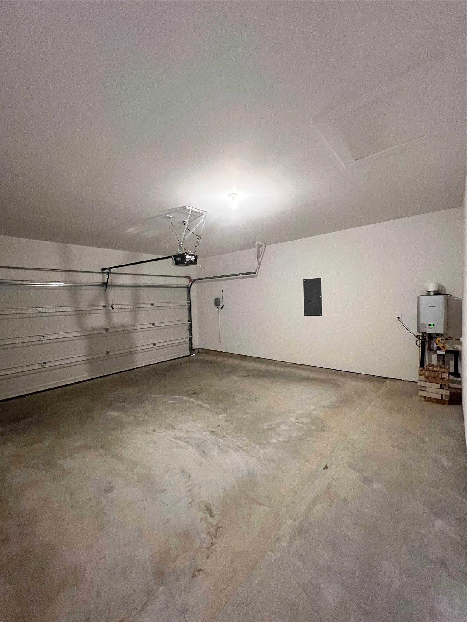 3811 Winterbourne Way Fulshear, TX 77441 - Photo 17 of 22 a view of a room with an empty space