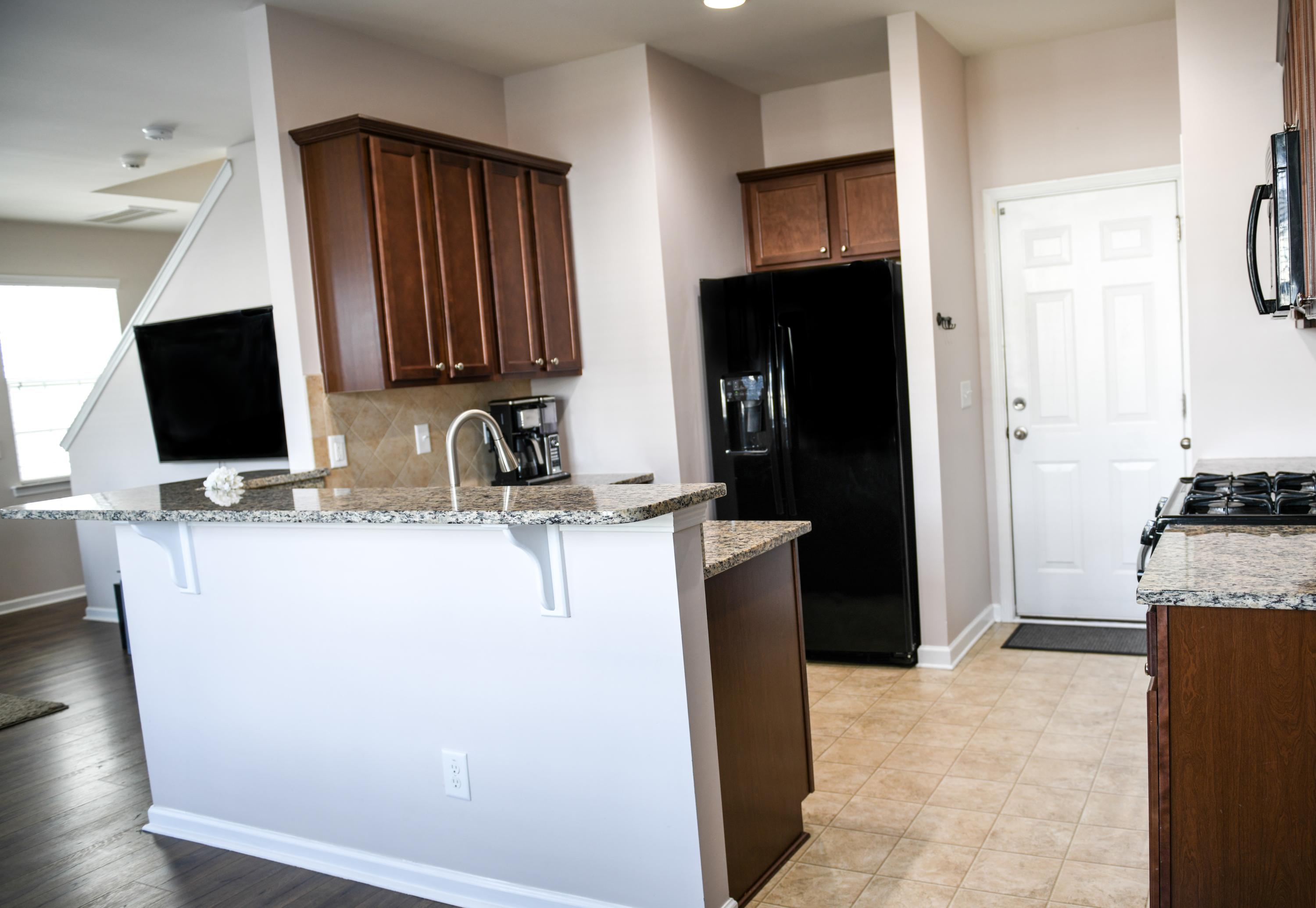 320 Beautyberry Road Summerville, SC 29486 - Photo 7 of 23 DSC_2757Tie Breaker Session
