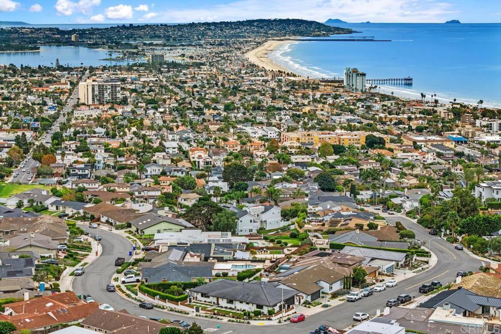 5560 Moonlight Lane La Jolla, CA 92037 - Photo 32 of 35