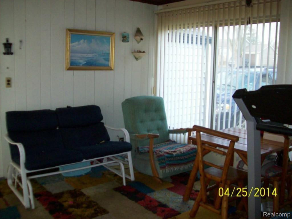 6151 Overlook Road Clarkston, MI 48346 - Photo 7 of 13 BREEZEWAY.jpg