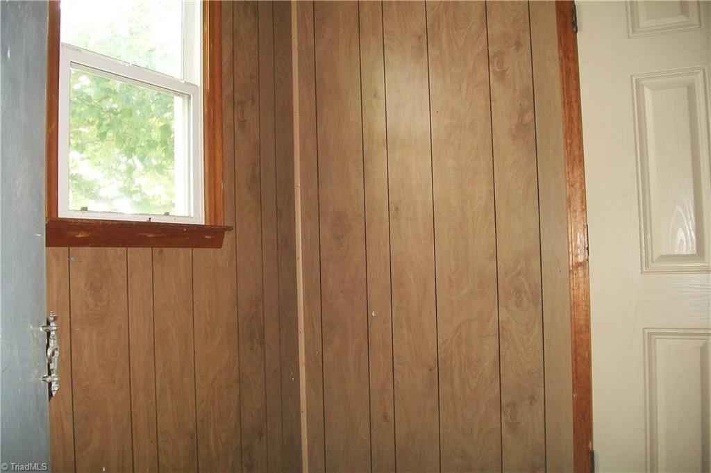 8400 Reynolda Road Pfafftown, NC 27040 - Photo 14 of 24 Gallery Image 14