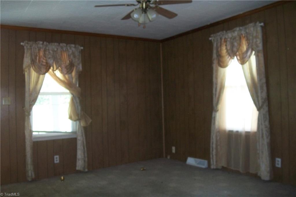 8400 Reynolda Road Pfafftown, NC 27040 - Photo 3 of 24 Gallery Image 3