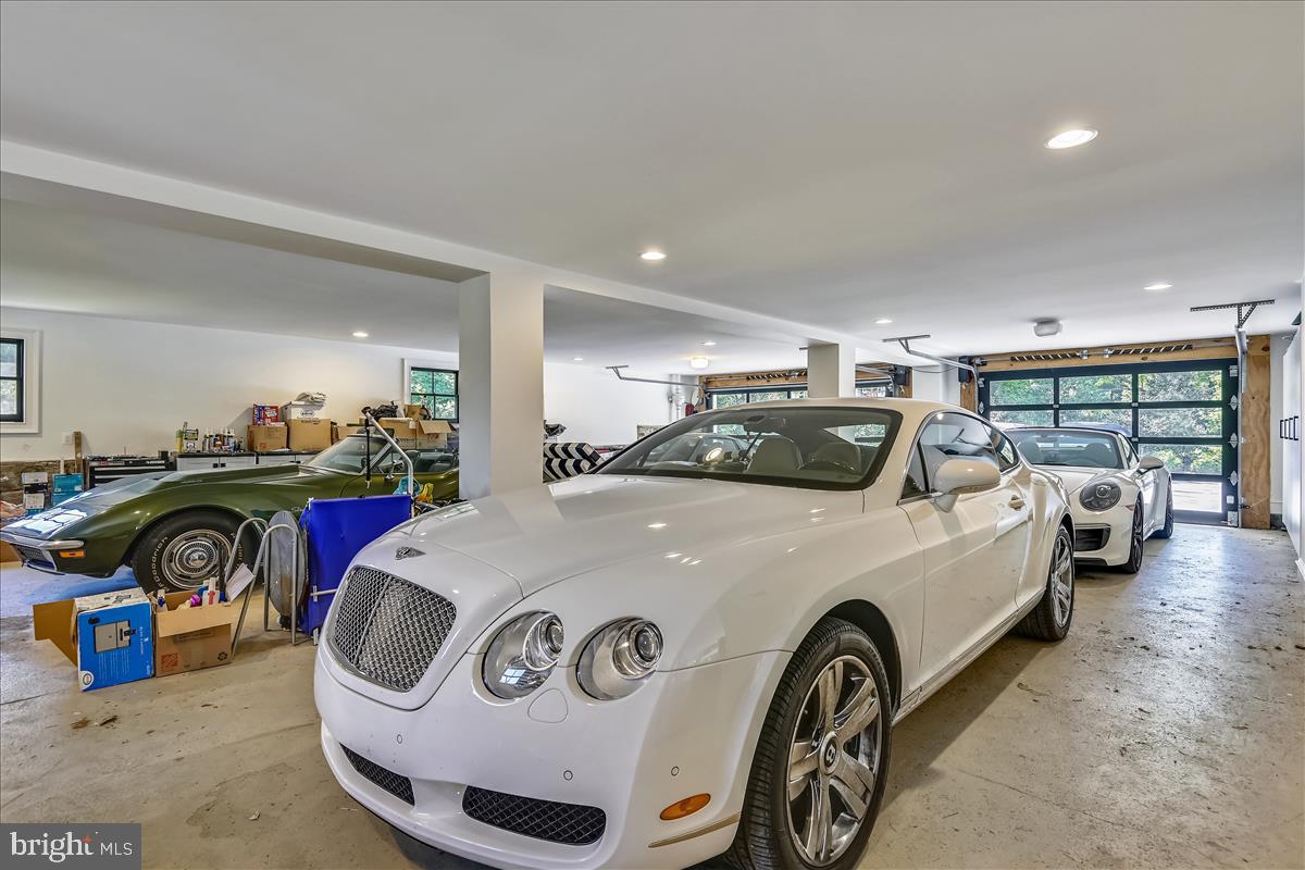 3515 Anton Farms Road Baltimore, MD 21208 - Photo 52 of 61 Garage