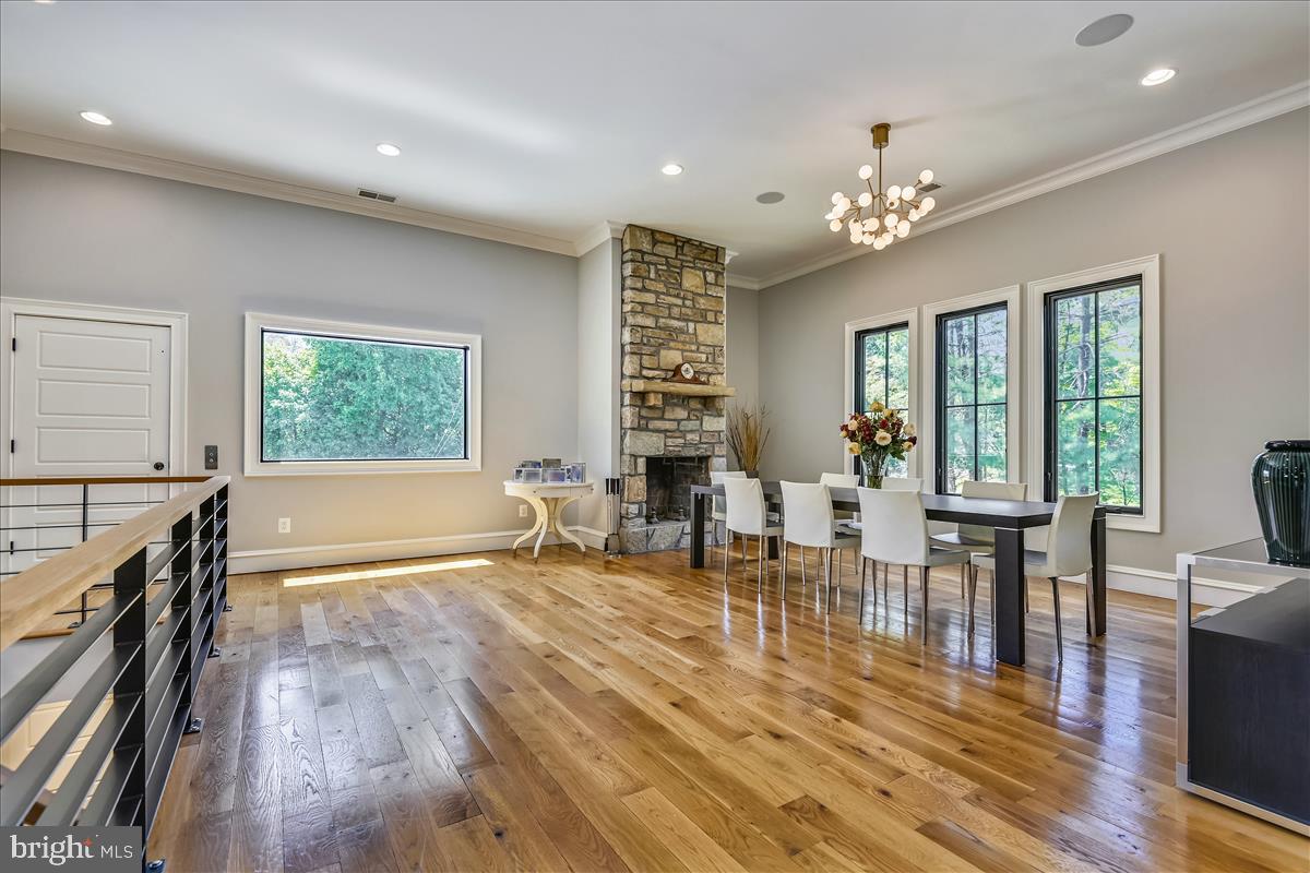 3515 Anton Farms Road Baltimore, MD 21208 - Photo 8 of 61 Dining Room