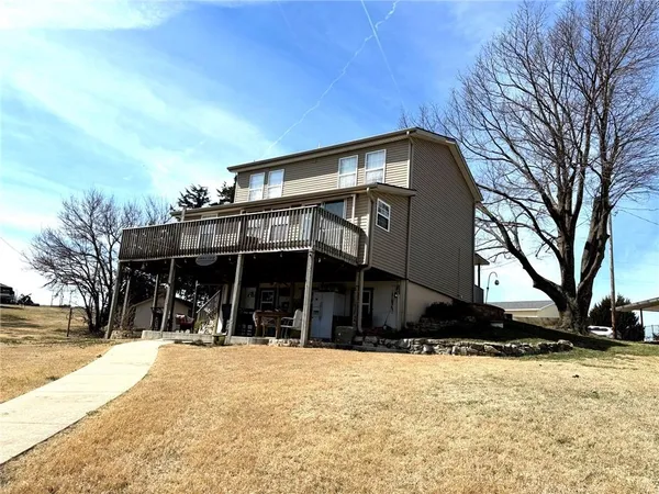 $775,000 | 100 Inlet Cove, Council Grove, KS 66846