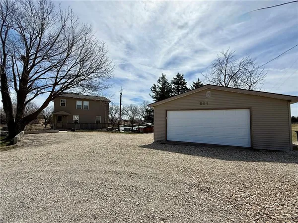 $775,000 | 100 Inlet Cove, Council Grove, KS 66846