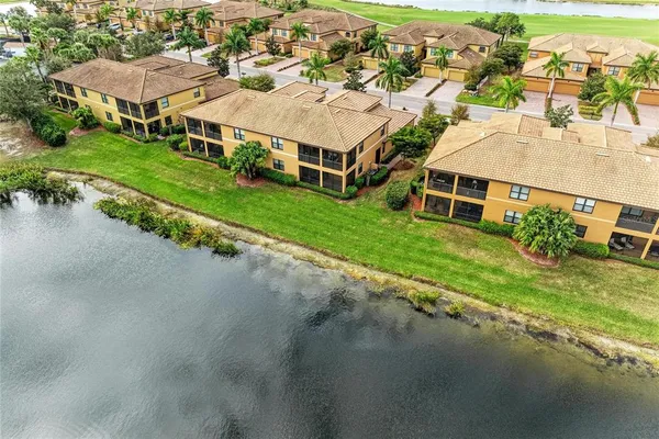 $422,500 | 7107 Grand Estuary Trail, Unit 101, Bradenton, FL 34212