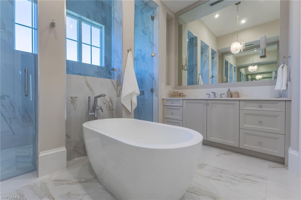 339 Mel-Jen Drive Naples, FL 34105 - Photo 13 of 37