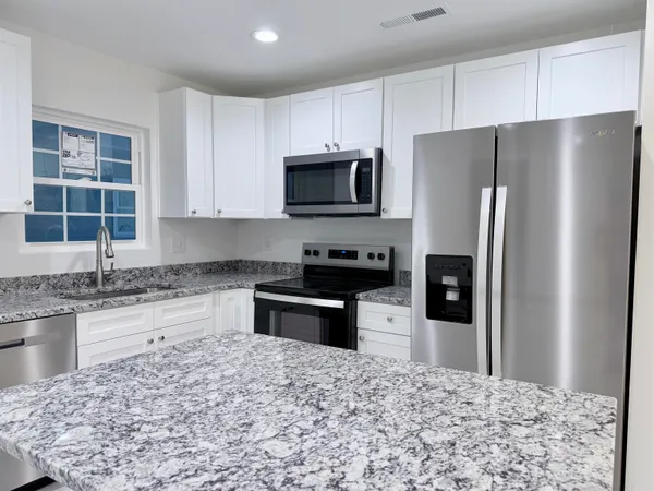 $1,400 | 179 Charter Drive, Longs, SC 29568