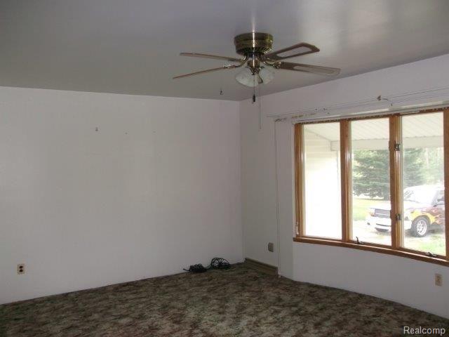 15040 Imlay City Road Capac, MI 48014 - Photo 5 of 12 DSCF8503.jpg