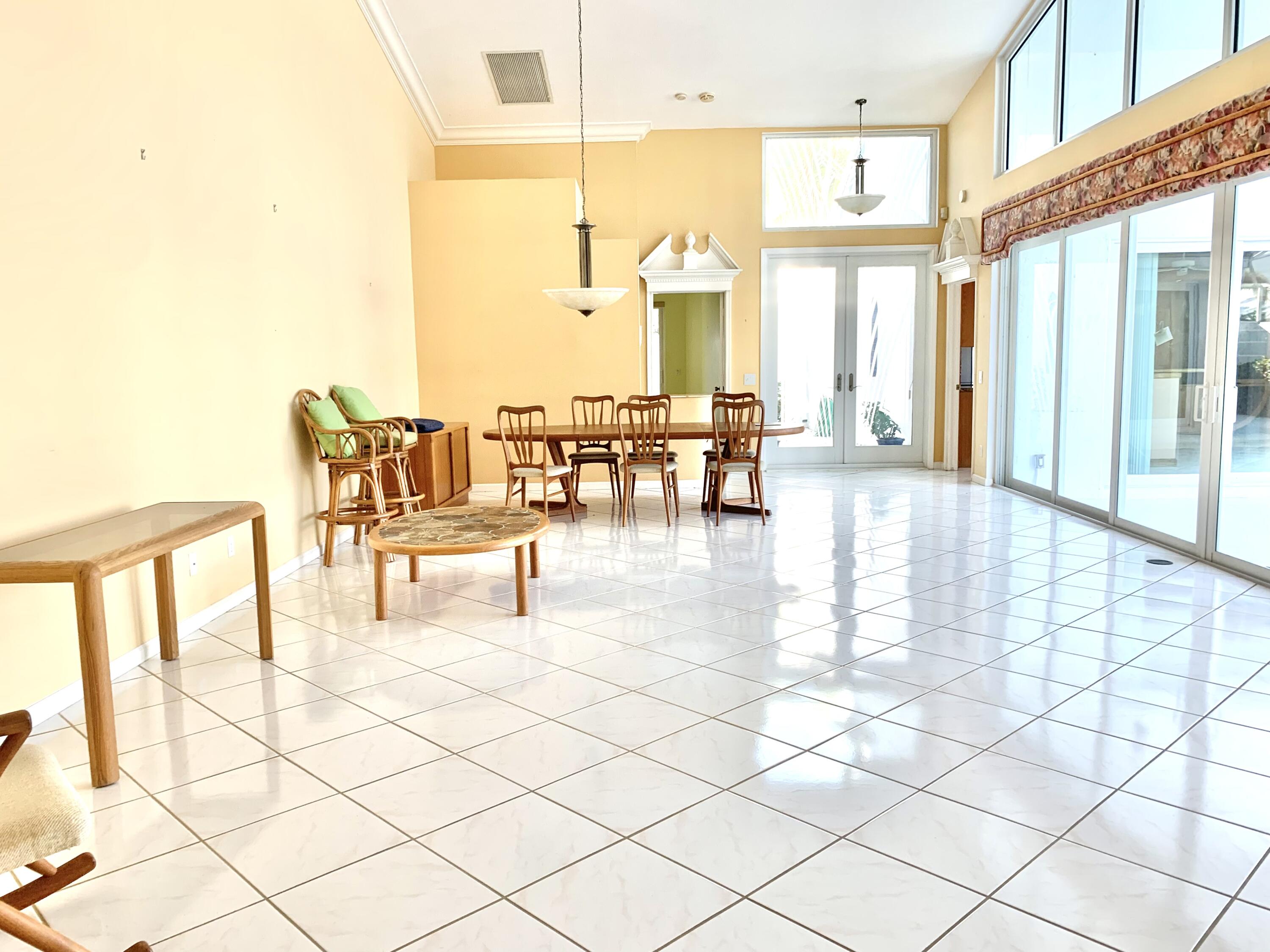 3756 Mykonos Court Boca Raton, FL 33487 - Photo 8 of 20 FE67A0A8-2AA9-4E79-8892-DBC66ABFED25