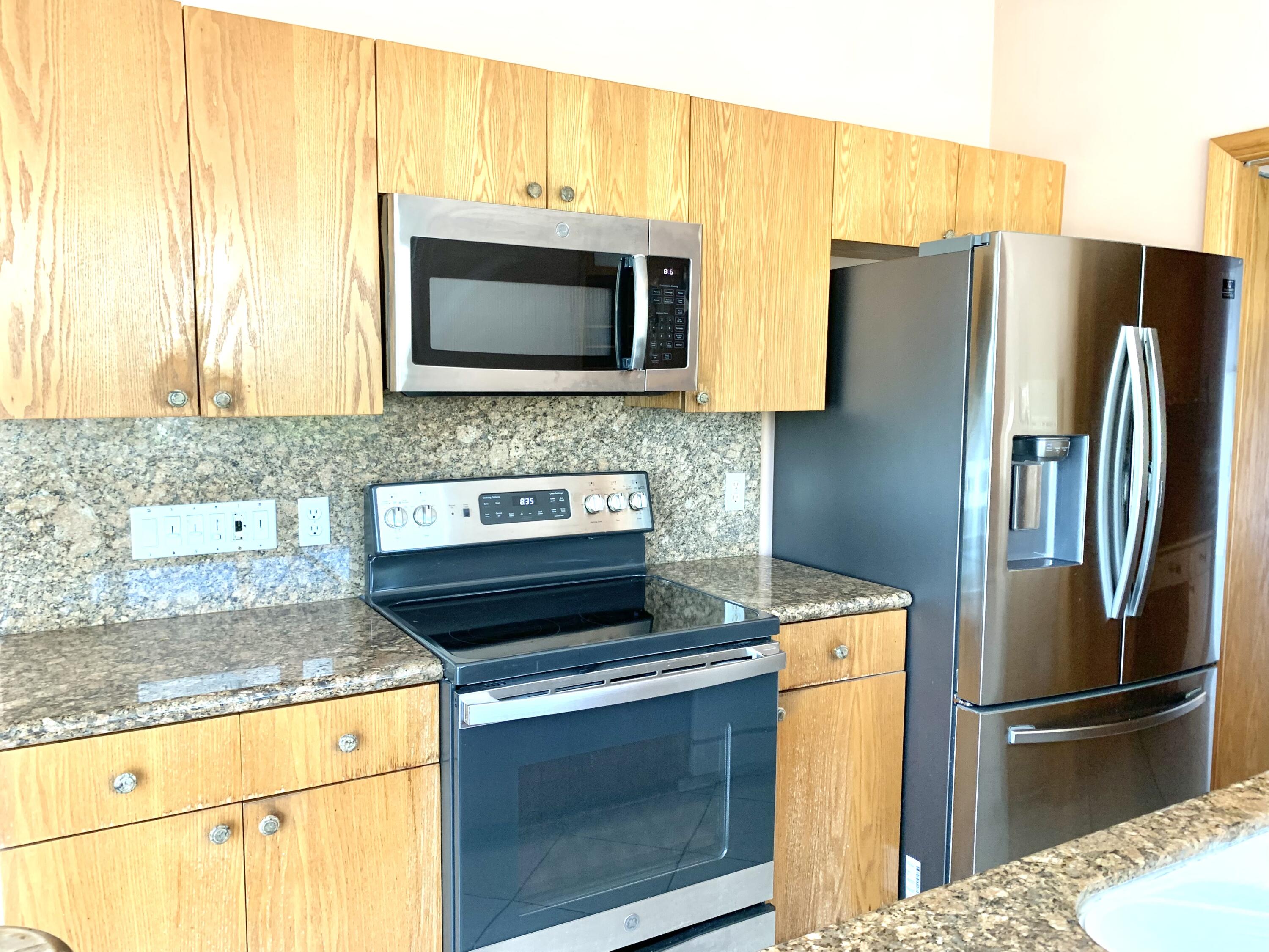 3756 Mykonos Court Boca Raton, FL 33487 - Photo 9 of 20 E2B51A8E-CBE2-4156-9DC2-211935F668E8