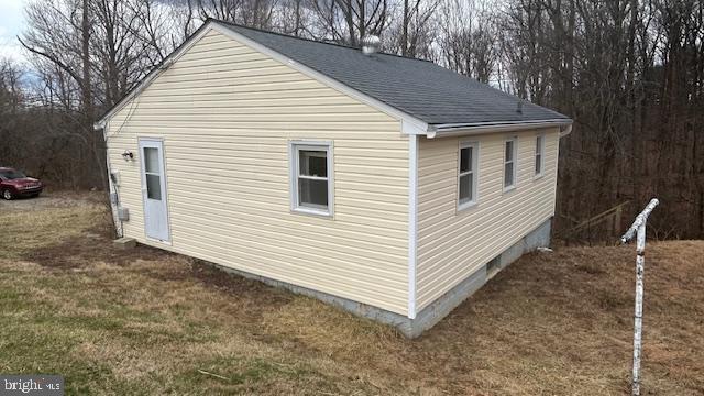 4211 Hunter Road South Hampstead, MD 21074 - Photo 2 of 18 Side
