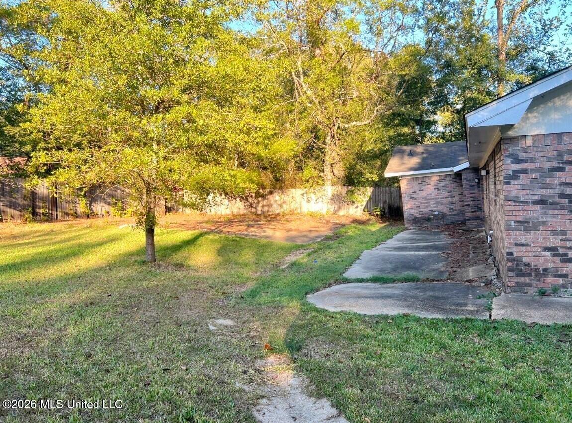 946 North Valley Falls Road Jackson, MS 39212 - Photo 11 of 11 3