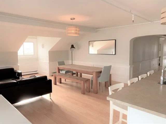 $3,500 | 85 Brown Avenue, Unit 11, Hampton, NH 03842