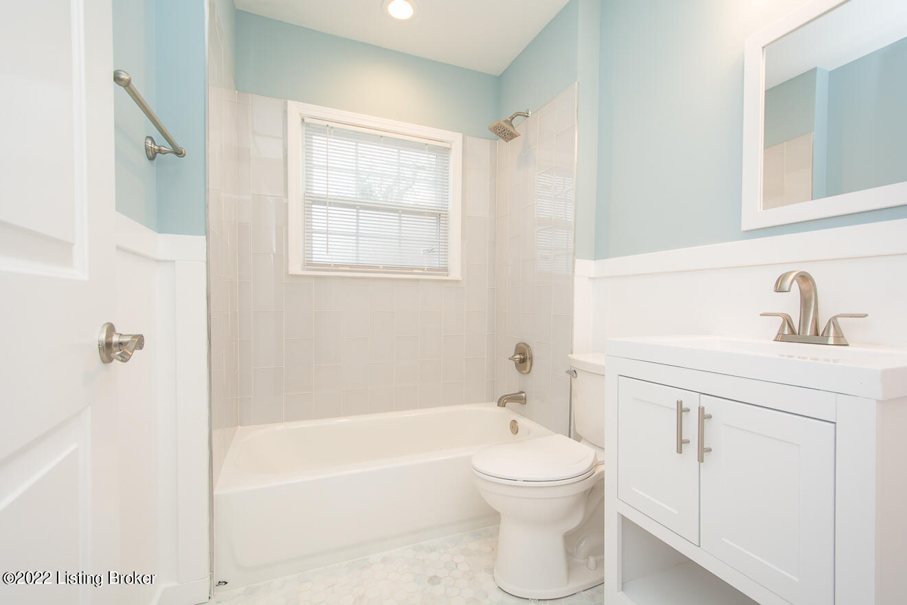 4010 Winchester Road Louisville, KY 40207 - Photo 27 of 41 Winchester -31
