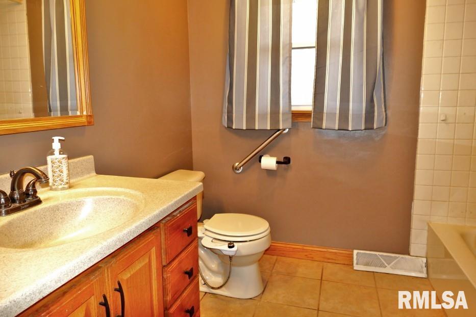 1540 Division Street Metamora, IL 61548 - Photo 23 of 38