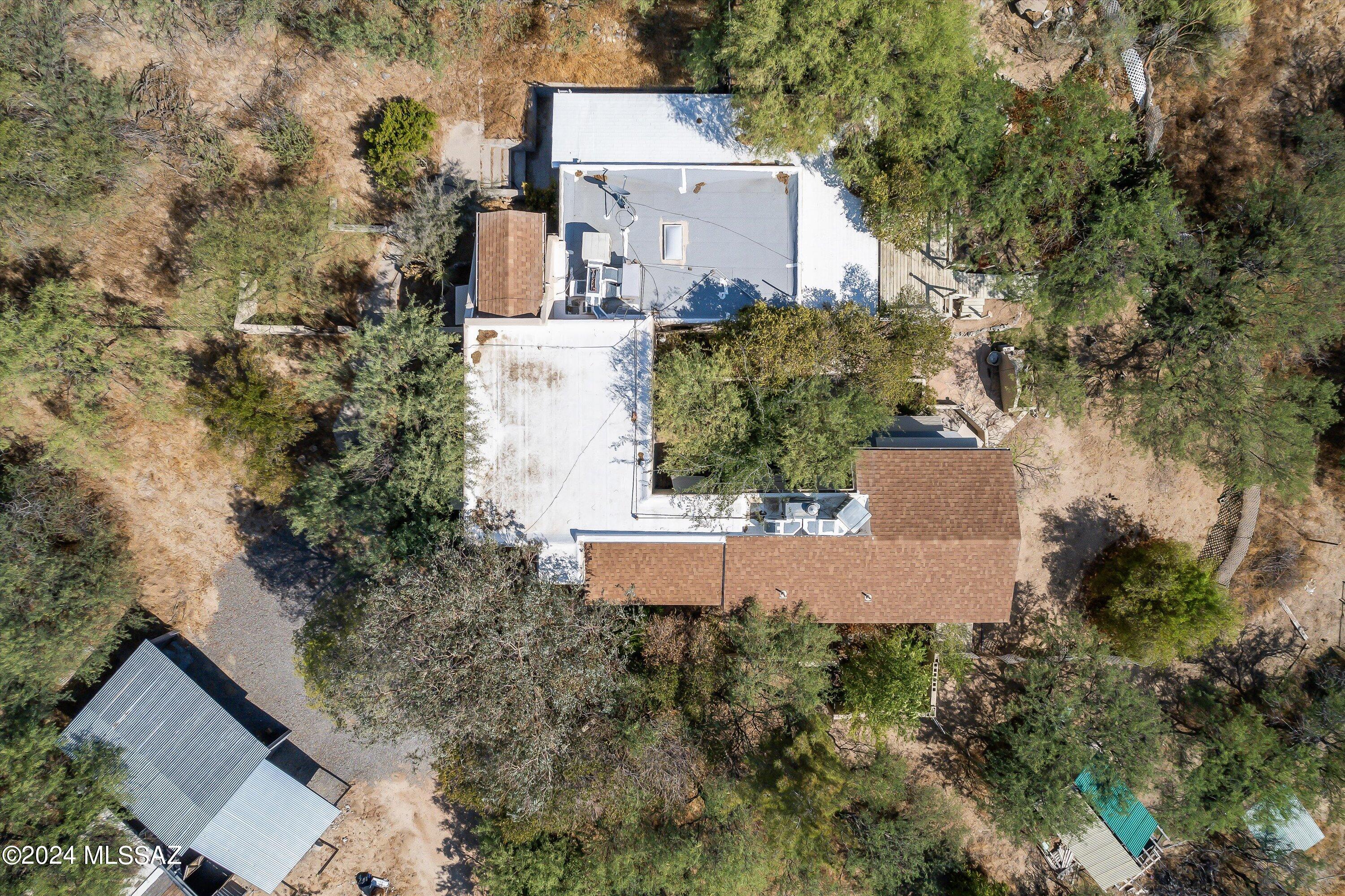 5800 East Edwin Road Tucson, AZ 85739 - Photo 5 of 33 Gallery Image 5