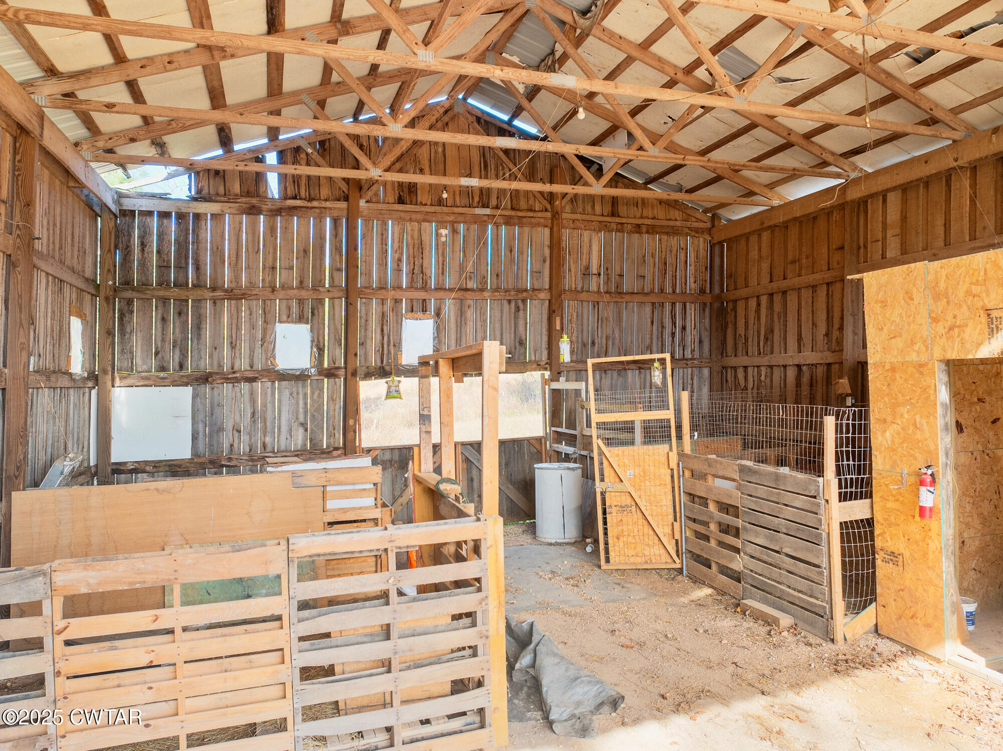 875 Lindsey Road Parsons, TN 38363 - Photo 26 of 38 DJI_20251115115217_0921_D