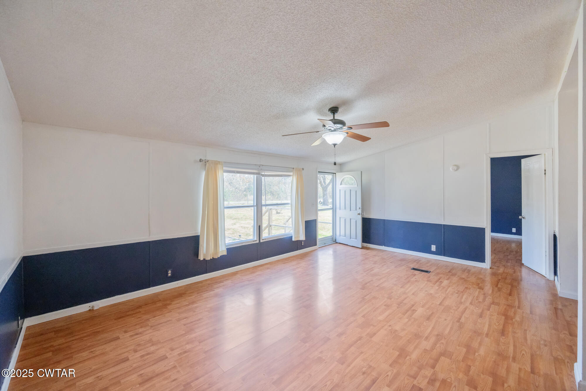 875 Lindsey Road Parsons, TN 38363 - Photo 9 of 38 NZ9_3921