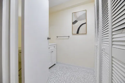 $950,000 | 321 Harvard Street, Unit 307, Cambridge, MA 02139