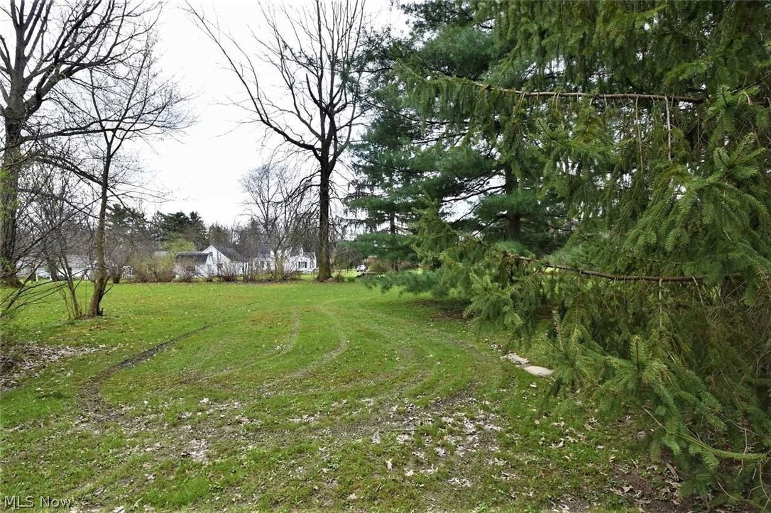 6714 Glenview Road Cleveland, OH 44143 - Photo 18 of 19 Gallery Image 18