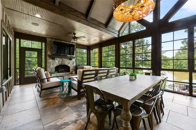 $1,449,900 | 382 Hideaway Cv Drive, Seneca, SC 29672