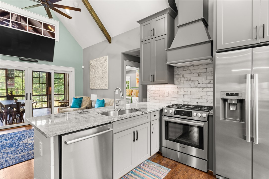 382 Hideaway Cv Drive Seneca, SC 29672 - Photo 9 of 50