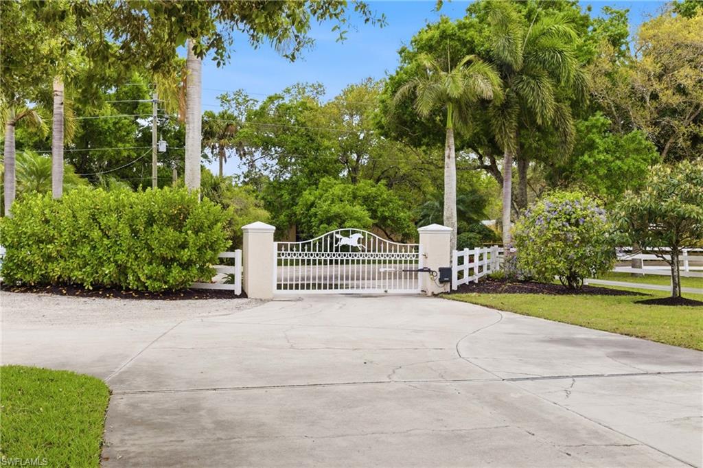 3800 Staley Road Fort Myers, FL 33905 - Photo 23 of 50 a view of a garden with an trees